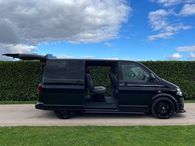 VOLKSWAGEN TRANSPORTER